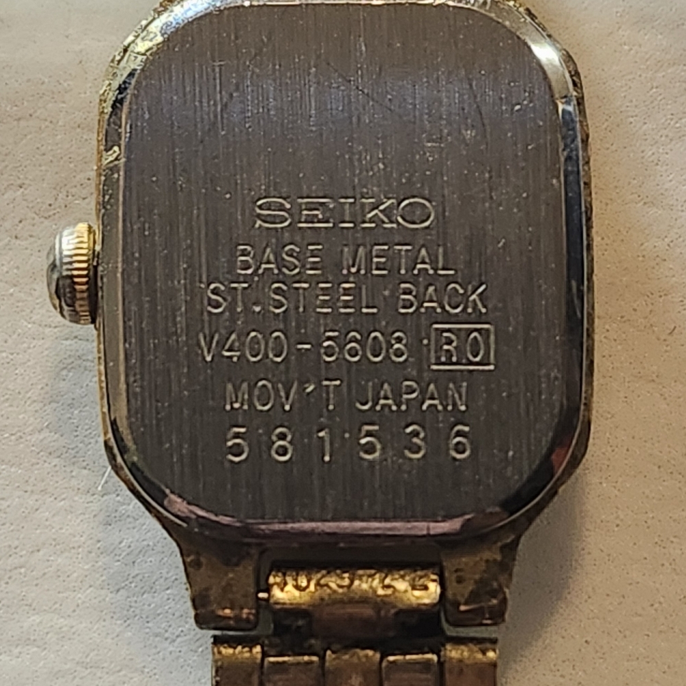 Vintage 80s or 90s Seiko Tank Watch V400-5608 - Picture 6 of 8